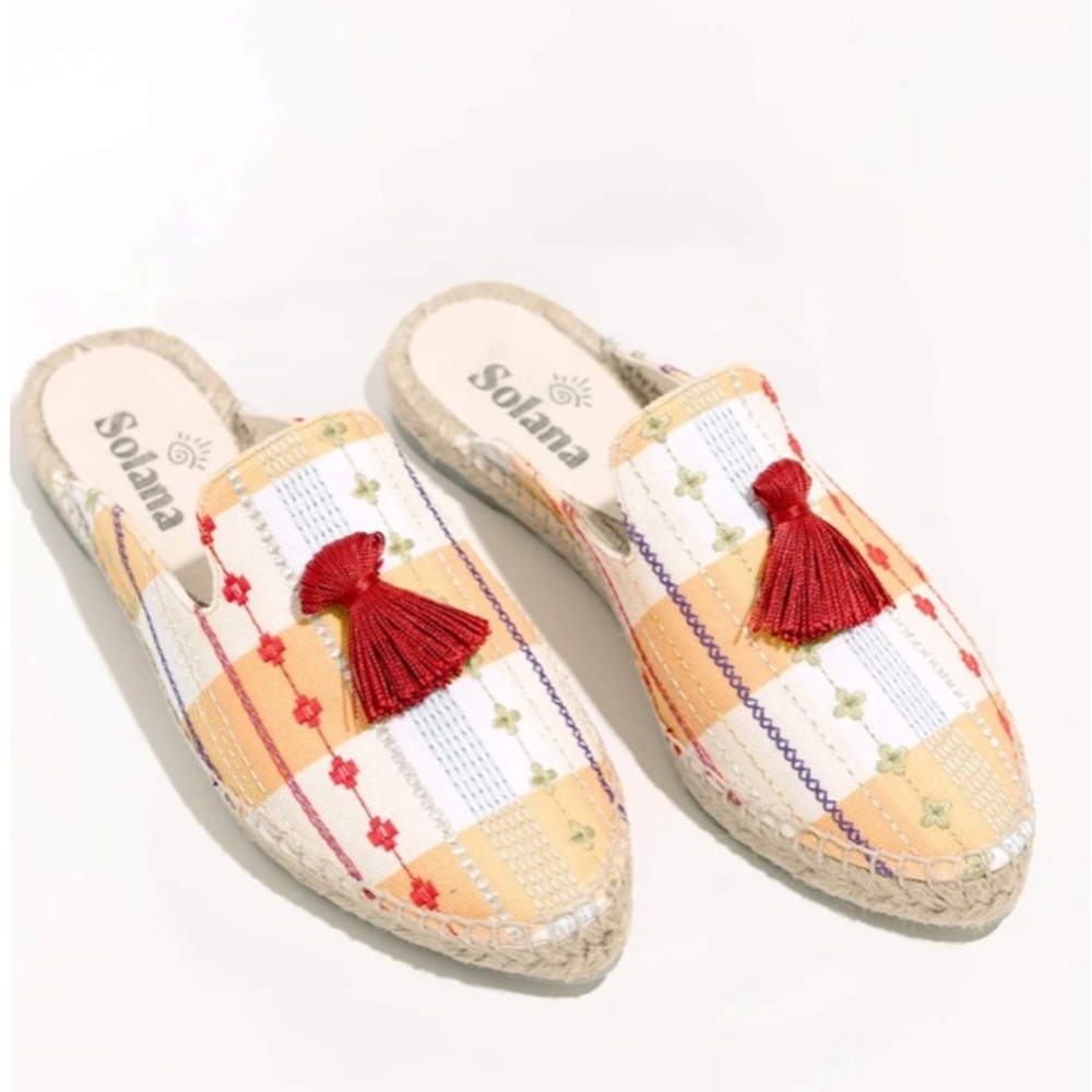 NWT Solana JAVA espadrilles